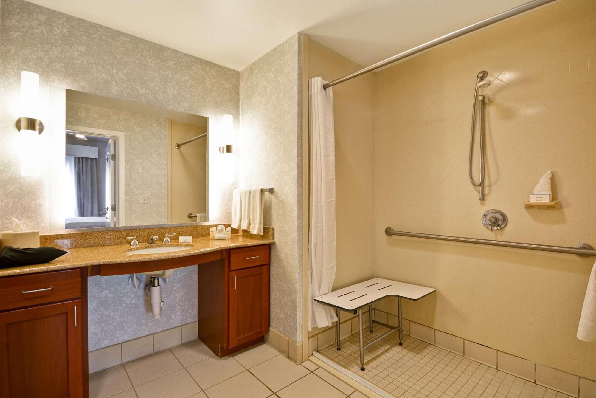 The Homewood Suites By Hilton Ithaca Eksteriør billede