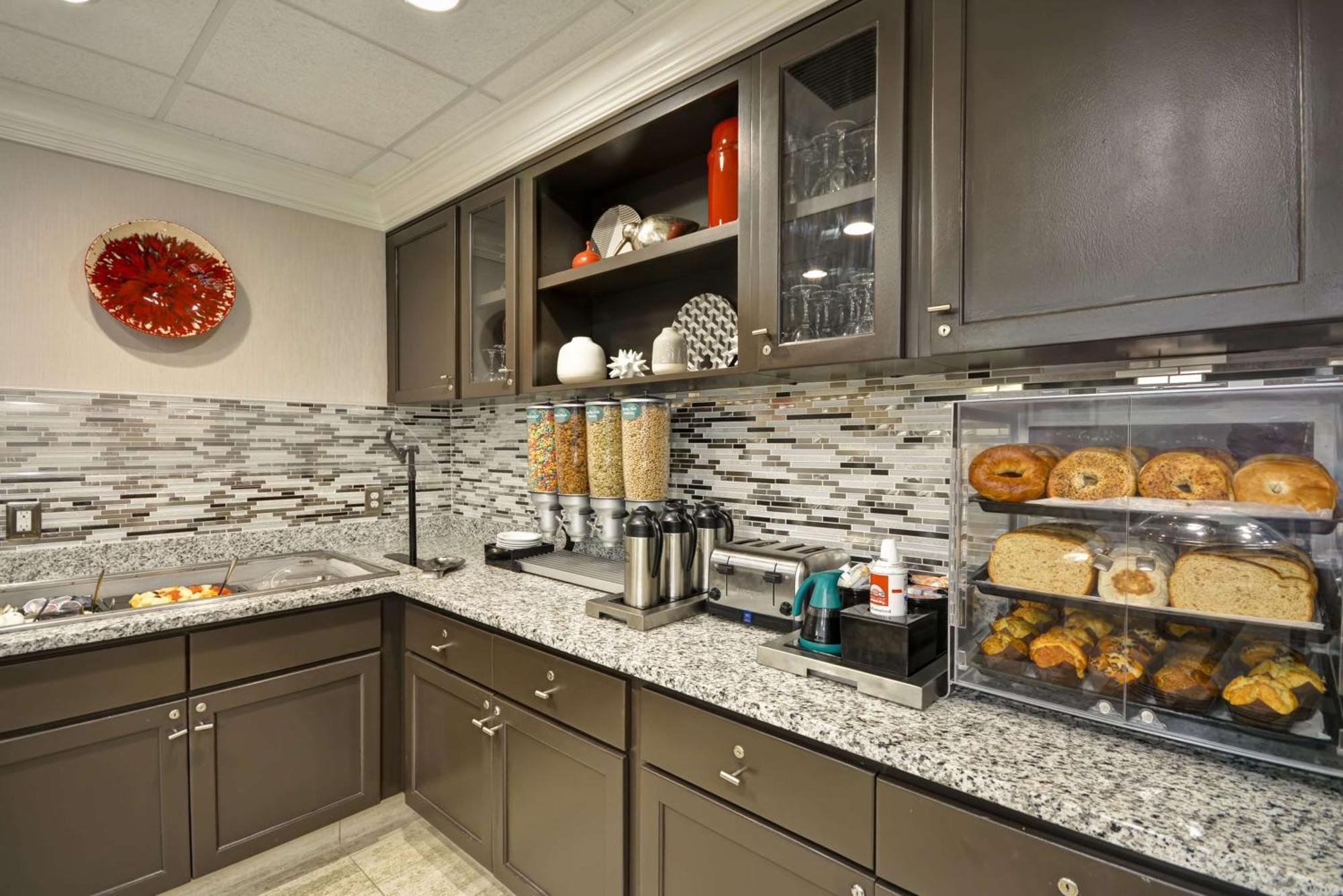 The Homewood Suites By Hilton Ithaca Eksteriør billede