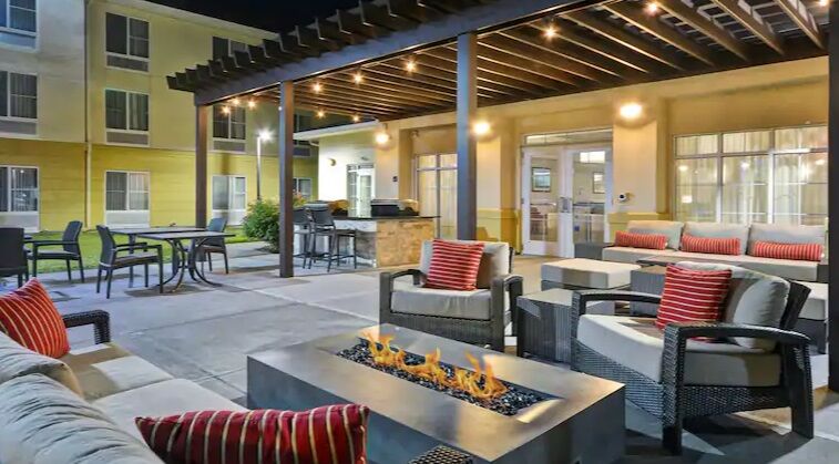 The Homewood Suites By Hilton Ithaca Eksteriør billede