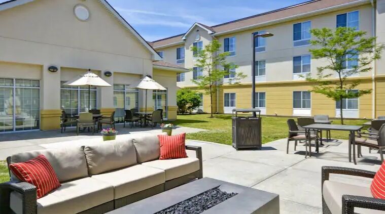 The Homewood Suites By Hilton Ithaca Eksteriør billede